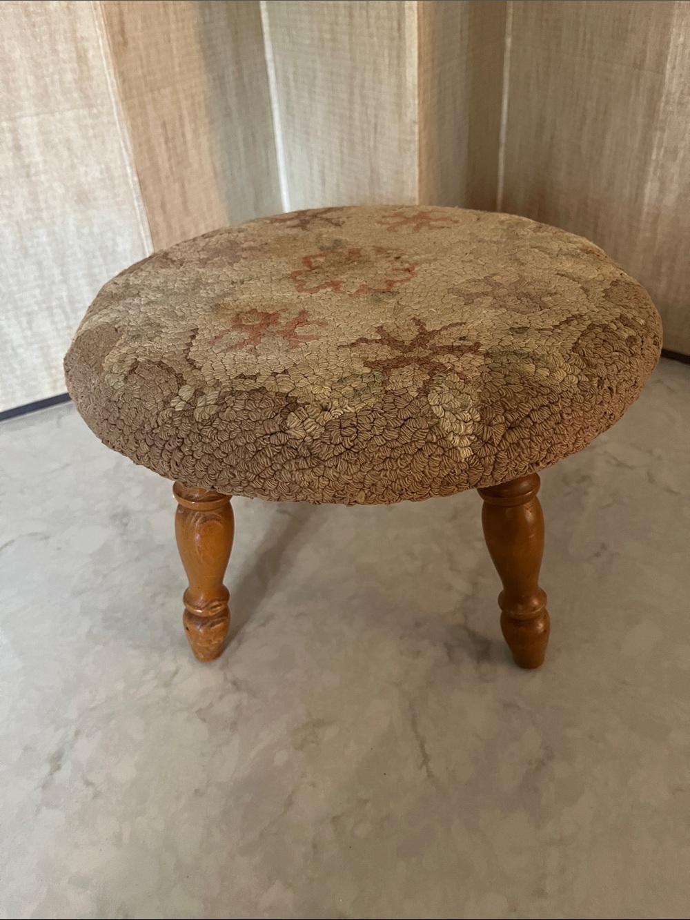 VINTAGE Hooked rug top  & Wood Foot Stool